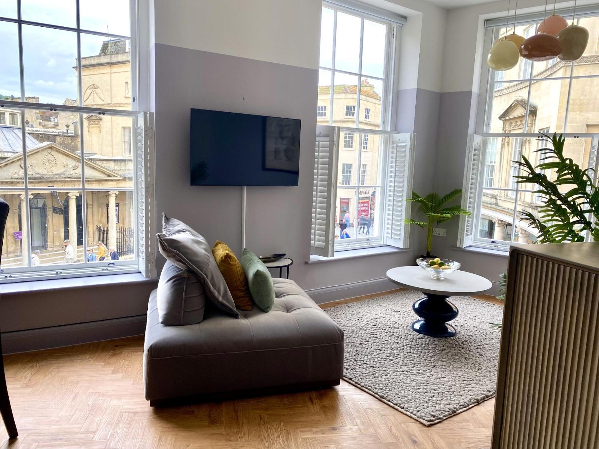 Roman Bath View, Bath Keys Bilik gambar